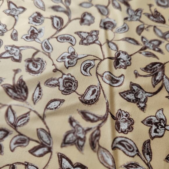 Brown Floral Vine Print Cotton Fabric 2 Yards x 44" Sewing Quilting Crafts - Picture 12 of 13